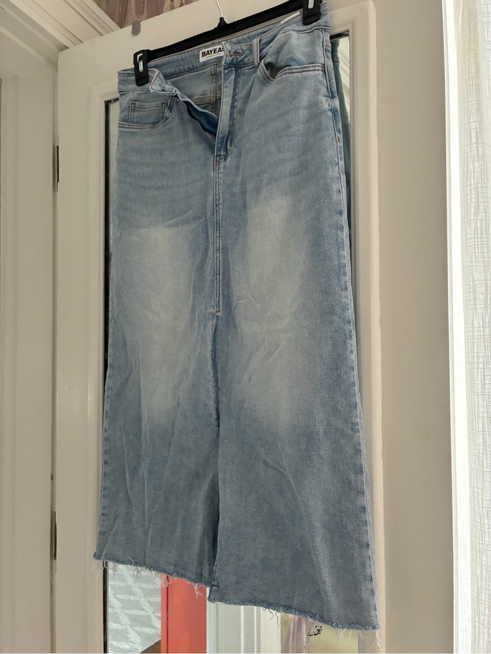 Light Blue Wide-Leg Men’s Jeans